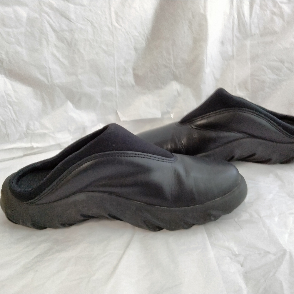 Vtg Oakley Bobbie Black Clogs Leather Womens 8.5 Rare - Picture 16 of 16